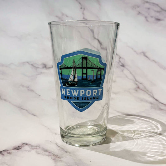 Newport RI Pell Bridge Emblem Pint Glass